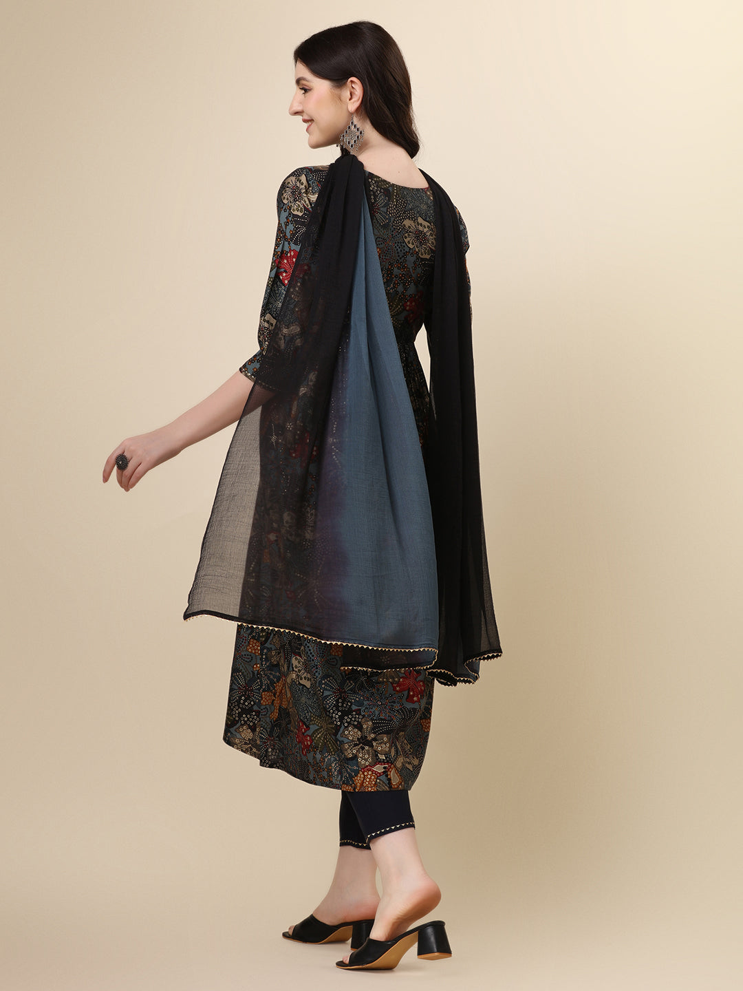 Alia Cut Kurta With Pant And Dupatta, Multicolor - Hiral Fashion - Distacart