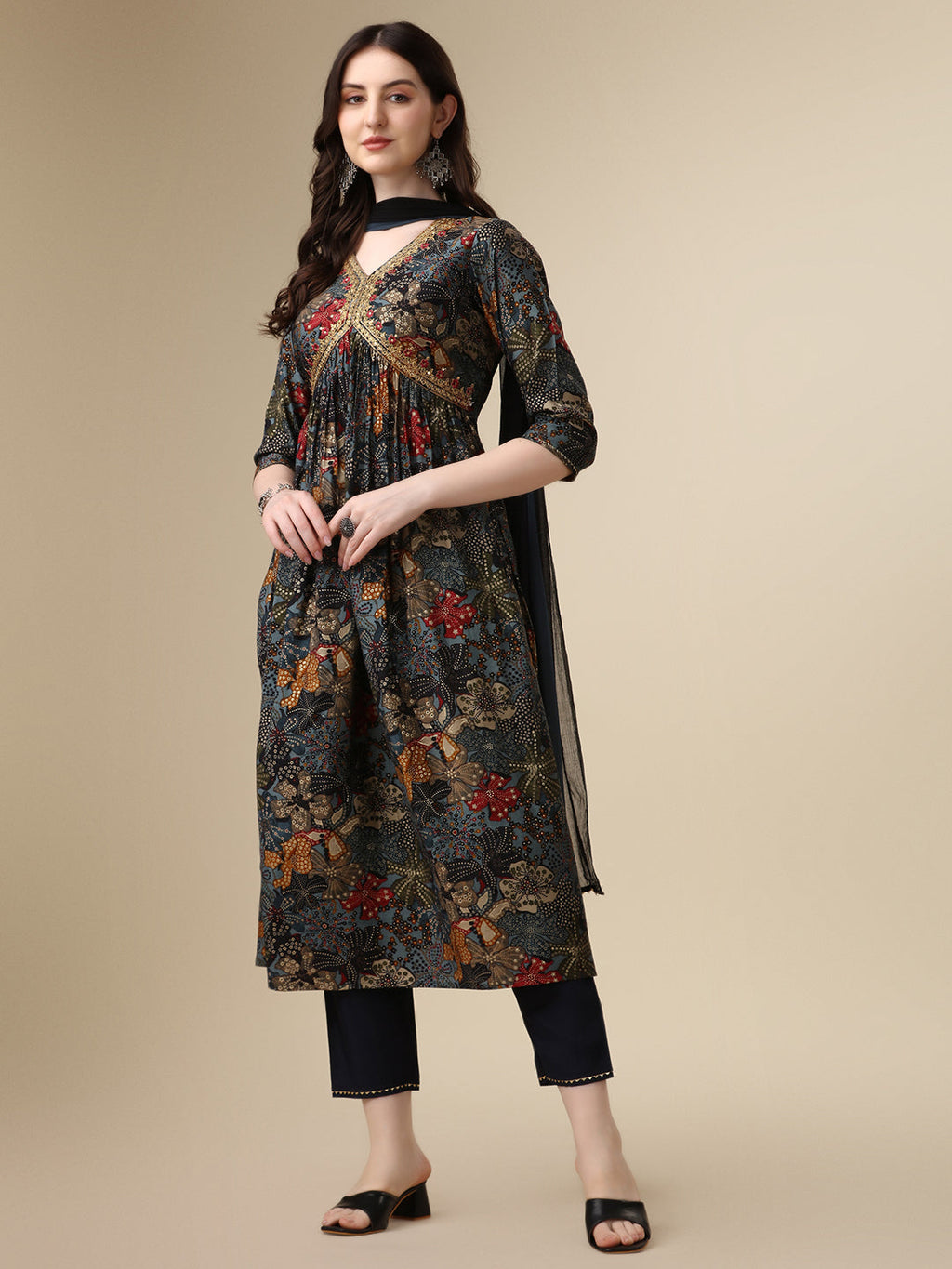Alia Cut Kurta With Pant And Dupatta, Multicolor - Hiral Fashion - Distacart