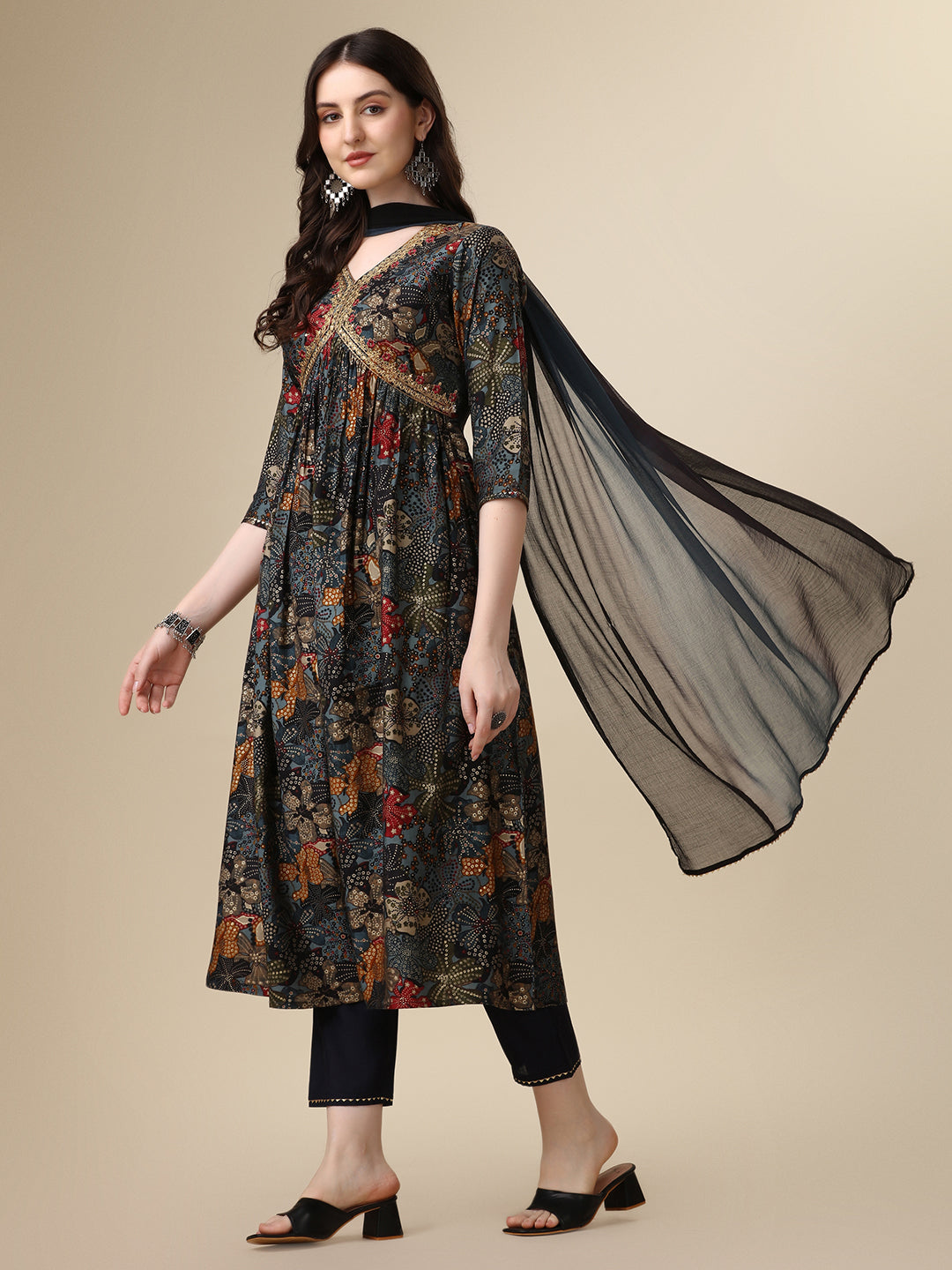 Alia Cut Kurta With Pant And Dupatta, Multicolor - Hiral Fashion - Distacart