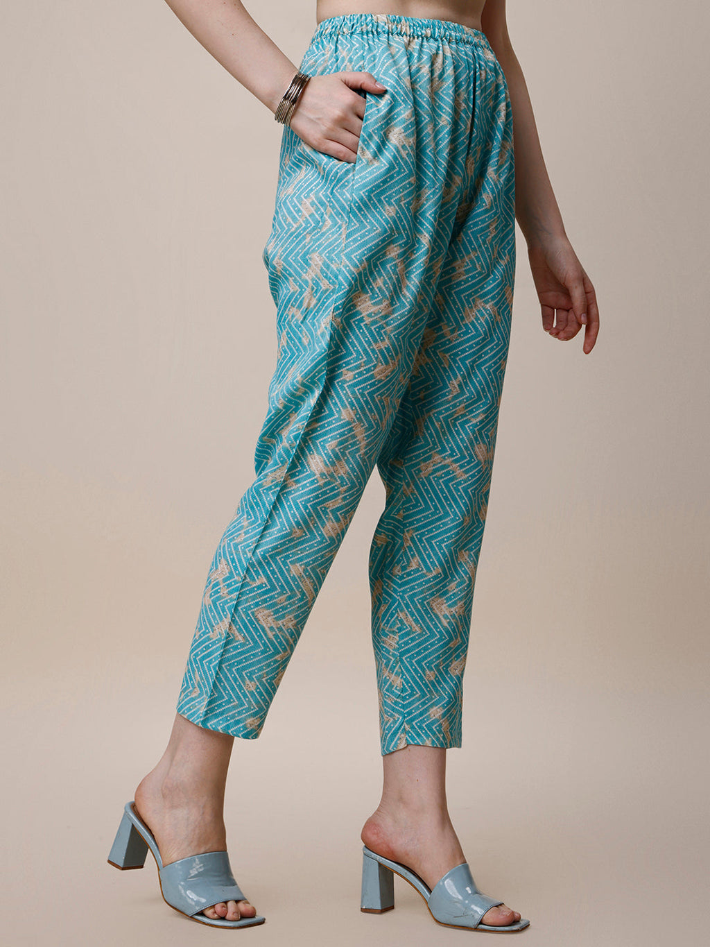 Printed Kurta With Pant And Dupatta Set, Multicolor - Hiral Fashion - Distacart