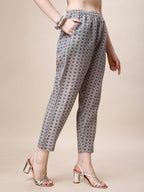 Thread Embroidered Bandhani Printed Kurta With Pant And Dupatta Set, Multicolor - Hiral Fashion - Distacart