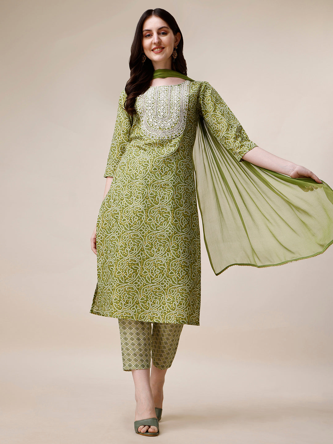 Thread Embroidered Bandhani Printed Kurta With Pant And Dupatta Set, Multicolor - Hiral Fashion - Distacart