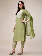 Thread Embroidered Bandhani Printed Kurta With Pant And Dupatta Set, Multicolor - Hiral Fashion - Distacart