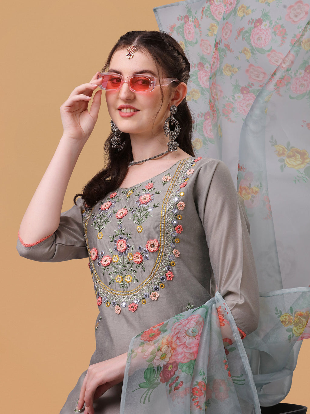 Hand Embroidered Kurta With Pant & Organza Printed Dupatta, Multicolor - Hiral Fashion - Distacart