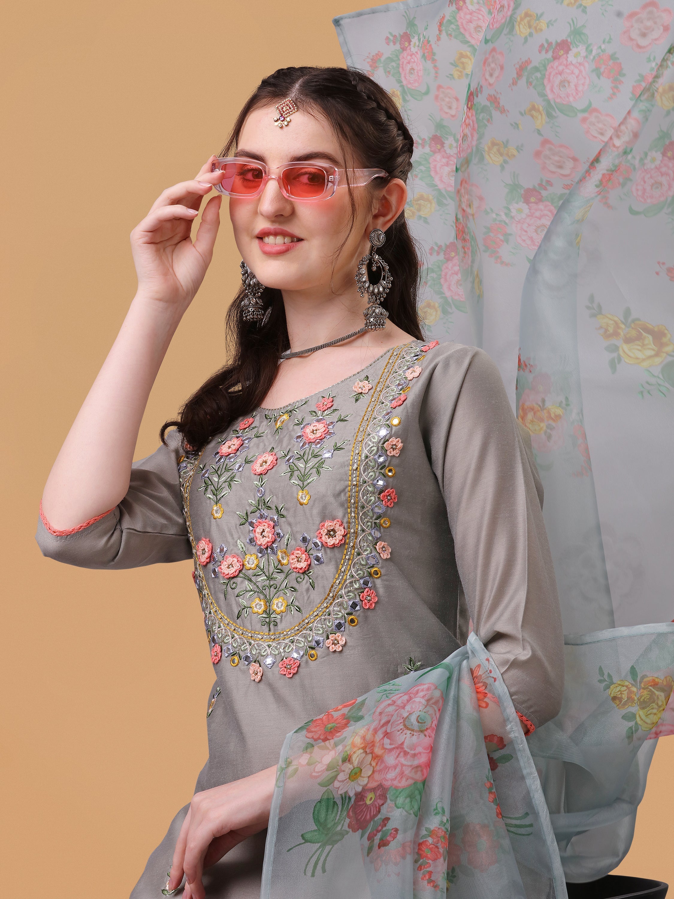 Hand Embroidered Kurta With Pant & Organza Printed Dupatta, Multicolor - Hiral Fashion - Distacart