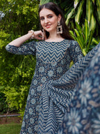 Floral Printed Kurta With Pant & Dupatta Set, Multicolor - Hiral Fashion - Distacart