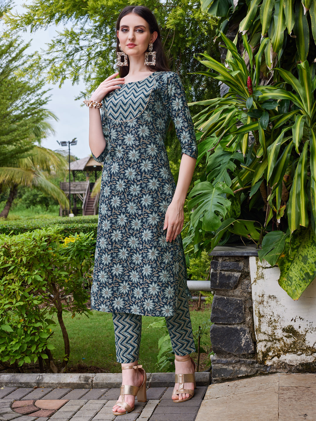 Floral Printed Kurta With Pant & Dupatta Set, Multicolor - Hiral Fashion - Distacart