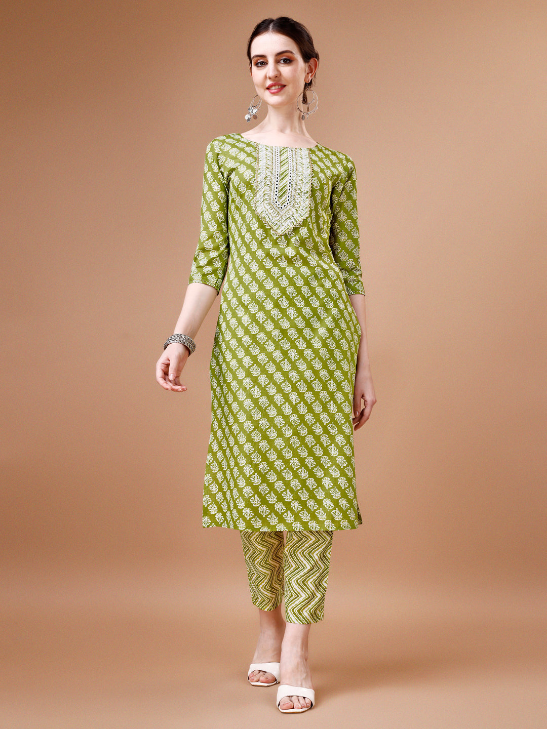 Embroidered & Floral Printed Kurta With Pant & Dupatta, Multicolor - Hiral Fashion - Distacart