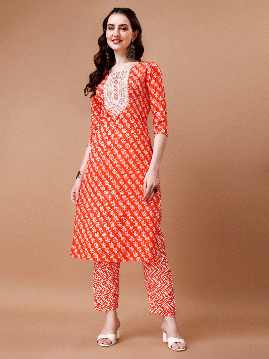 Embroidered & Floral Printed Kurta With Pant & Dupatta, Multicolor - Hiral Fashion - Distacart