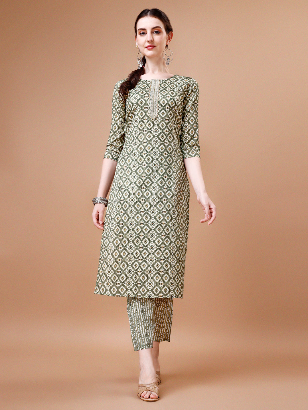 Printed & Lace Yoke Embroidered Kurta With Pant & Dupatta, Multicolor - Hiral Fashion - Distacart
