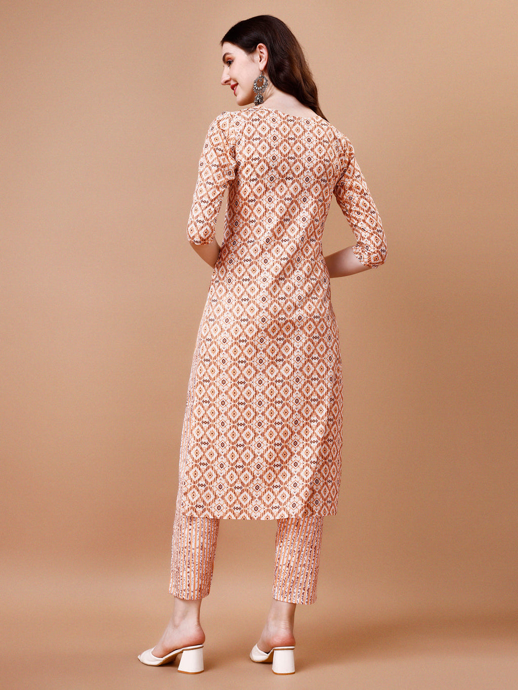 Printed & Lace Yoke Embroidered Kurta With Pant & Dupatta, Multicolor - Hiral Fashion - Distacart