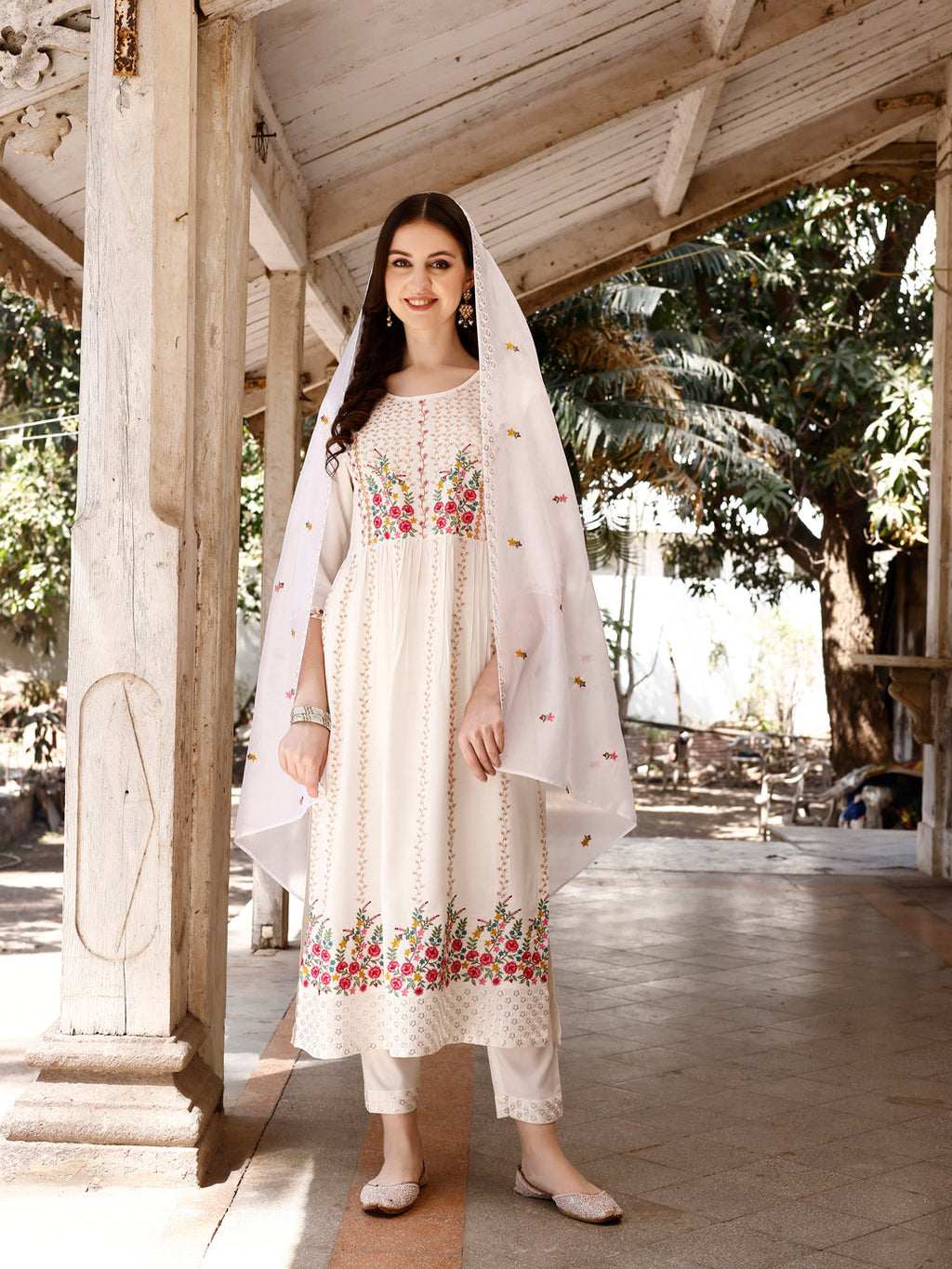 Nyra Cut Floral Front Embroidered Kurta With Pant & Organza Embroidered Dupatta Premium, Multicolor - Hiral Fashion - Distacart