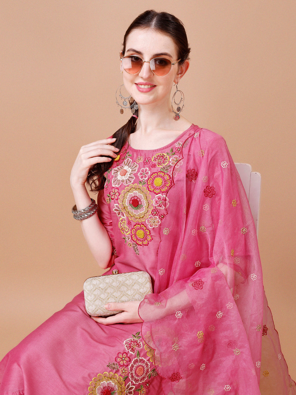 Hand Embroidered Kurta With Pant & Embroidered Organza Dupatta Premium, Multicolor - Hiral Fashion - Distacart