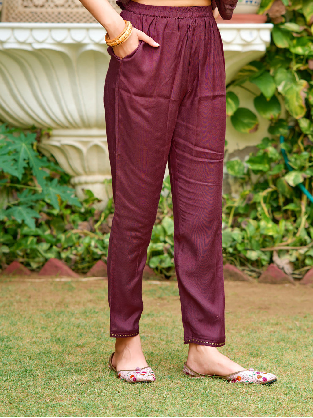 Hand Embroidered & Digital Printed Muslin Kurta With Pant & Printed Dupatta, Lavender - Hiral Fashion - Distacart