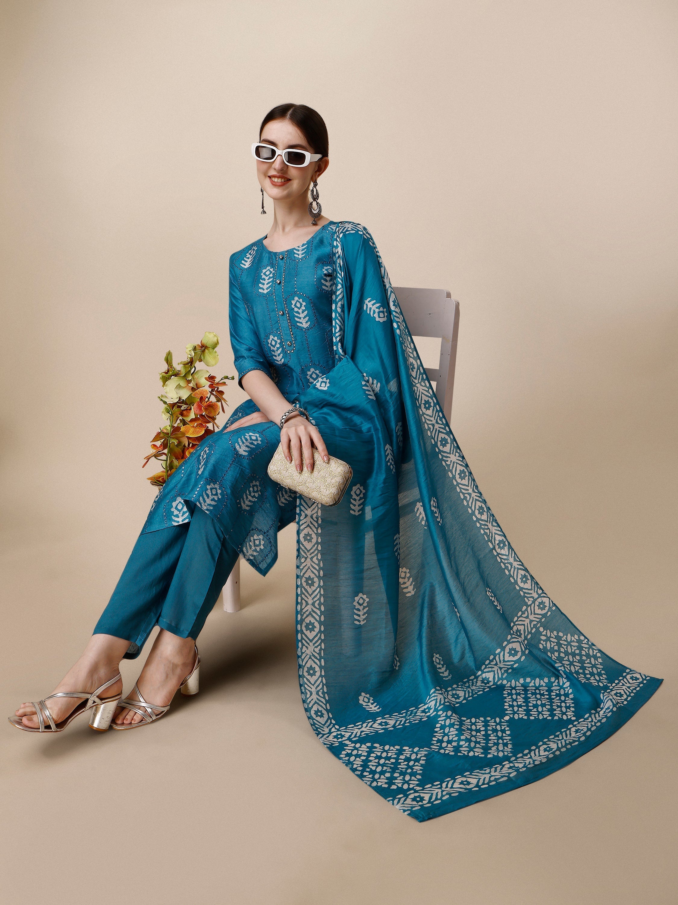 Printed & Embroidered Kurta With Pant & Dupatta Set, Multicolor - Hiral Fashion - Distacart