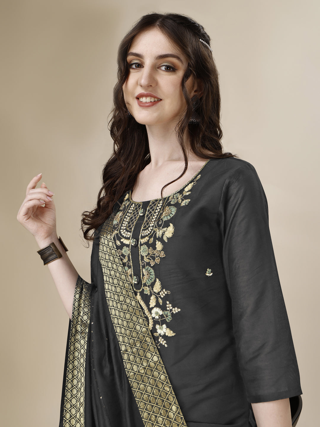 Embroidered Kurta With Pant And Dupatta Set, Multicolor - Hiral Fashion - Distacart