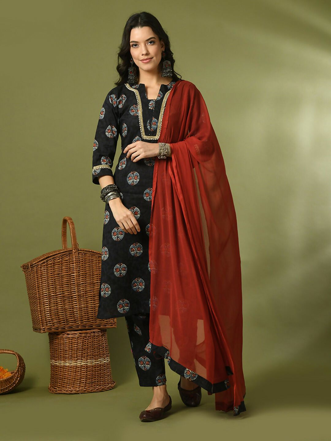 Myshka Women's Black Printed Cotton Straight Party Kurta Set With Dupatta