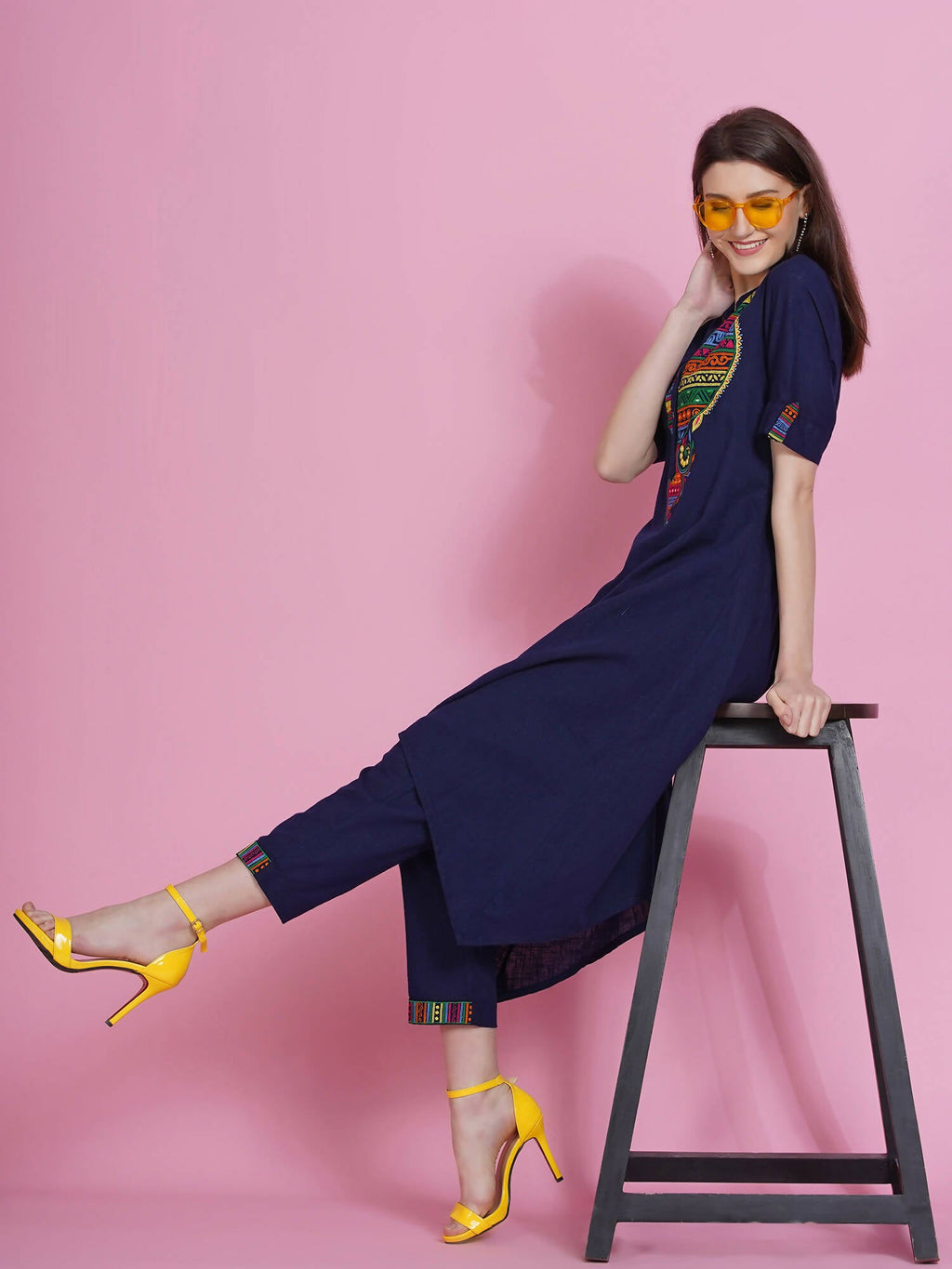 Women Republic Navy Blue Cotton Embroidered Kurta With Pants - Distacart