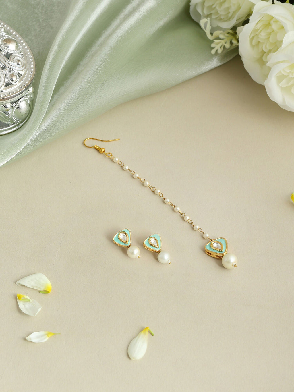Ruby Raang Saanjh Pearl Tikka Set - Distacart