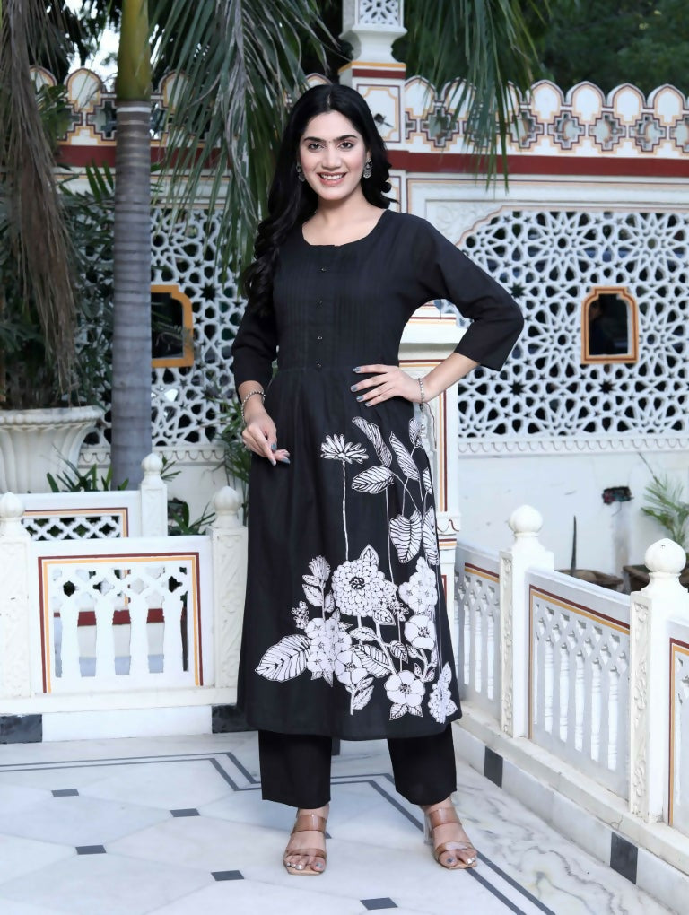 Miravan Women's Black Floral Printed Straight Kurta with Palazzo