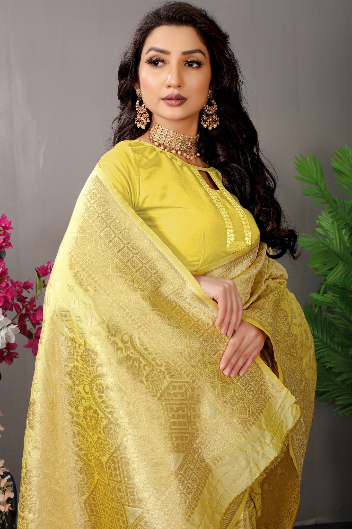 Anaita Cream Woven Design Pure Silk Banarasi Saree With Blouse - Distacart