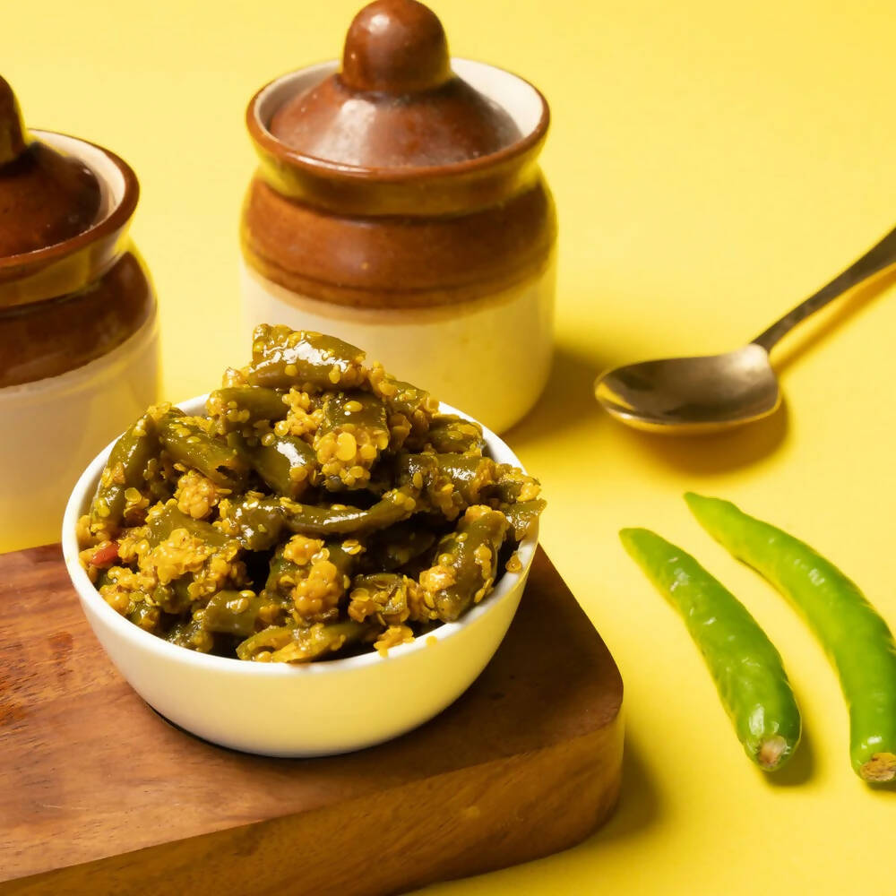 The State Plate Green Chilly Pickle