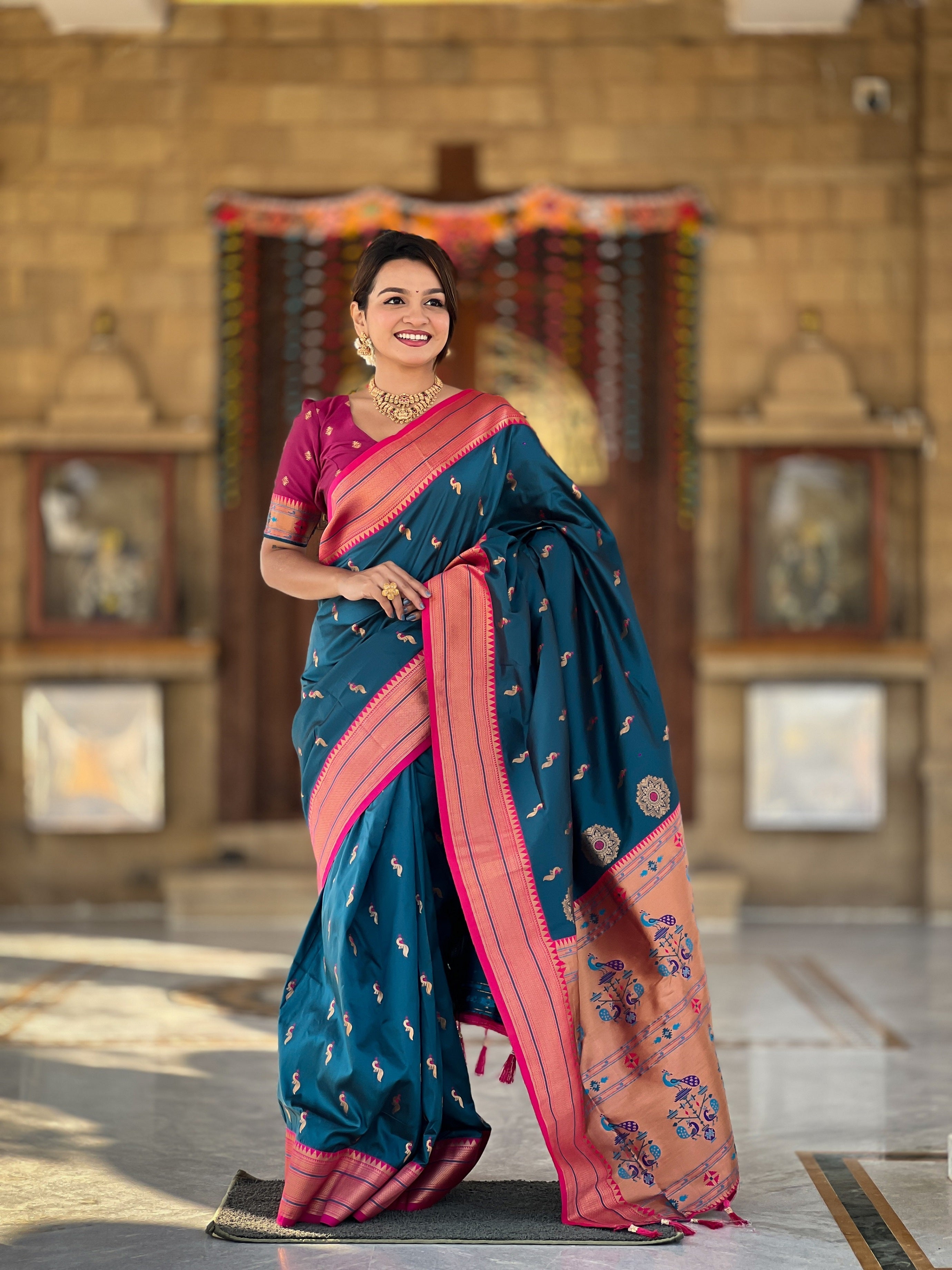 Vedant Vastram Soft Litchi Silk Paithani Jacquard Saree - Morpich