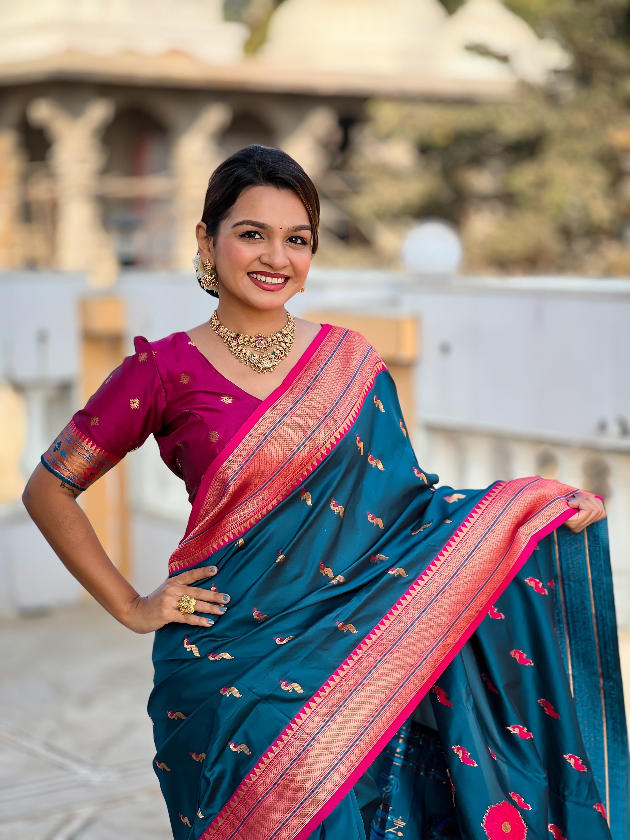 Vedant Vastram Soft Litchi Silk Paithani Jacquard Saree - Morpich