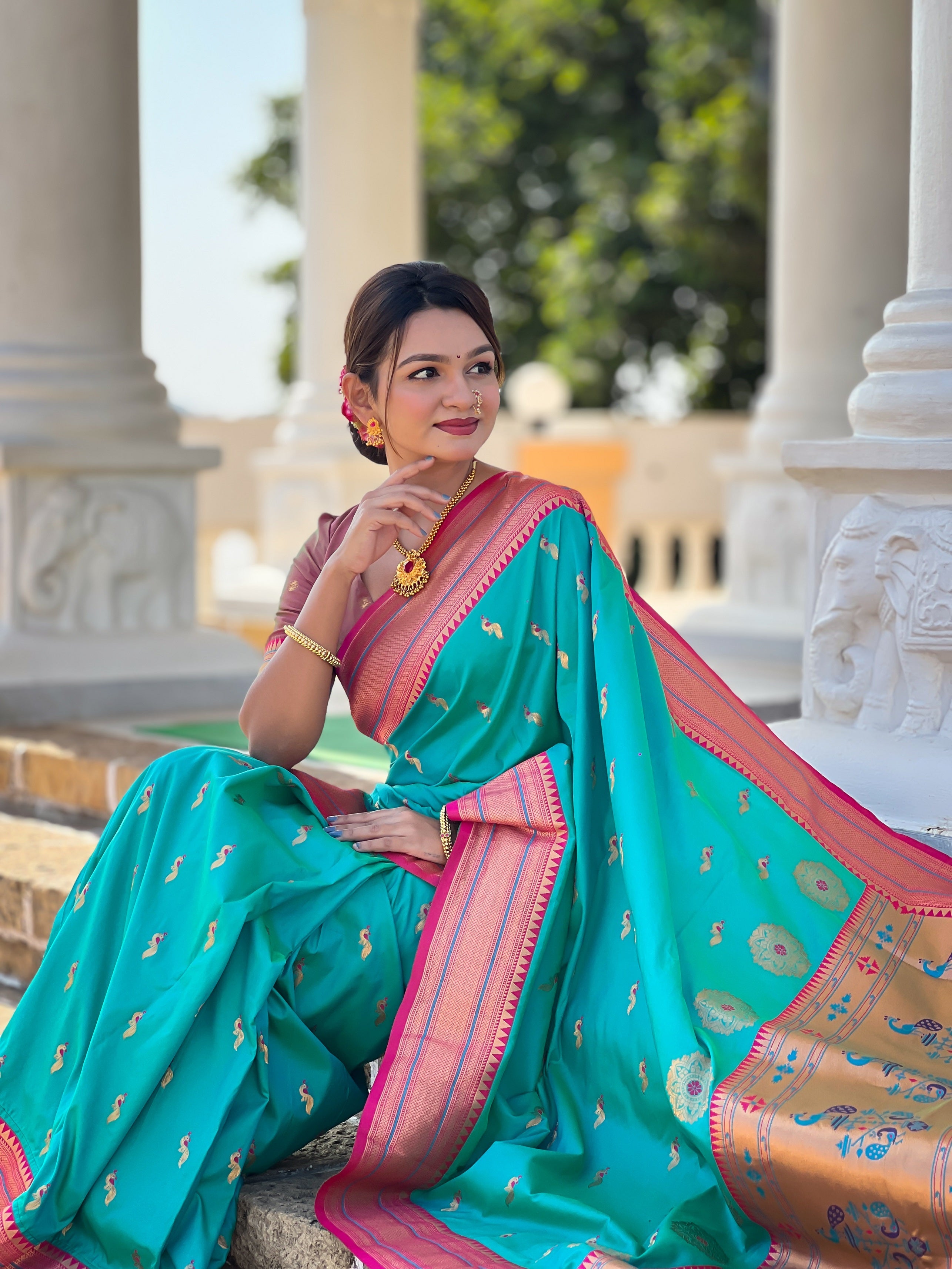 Vedant Vastram Soft Litchi Silk Paithani Jacquard Saree - Rama