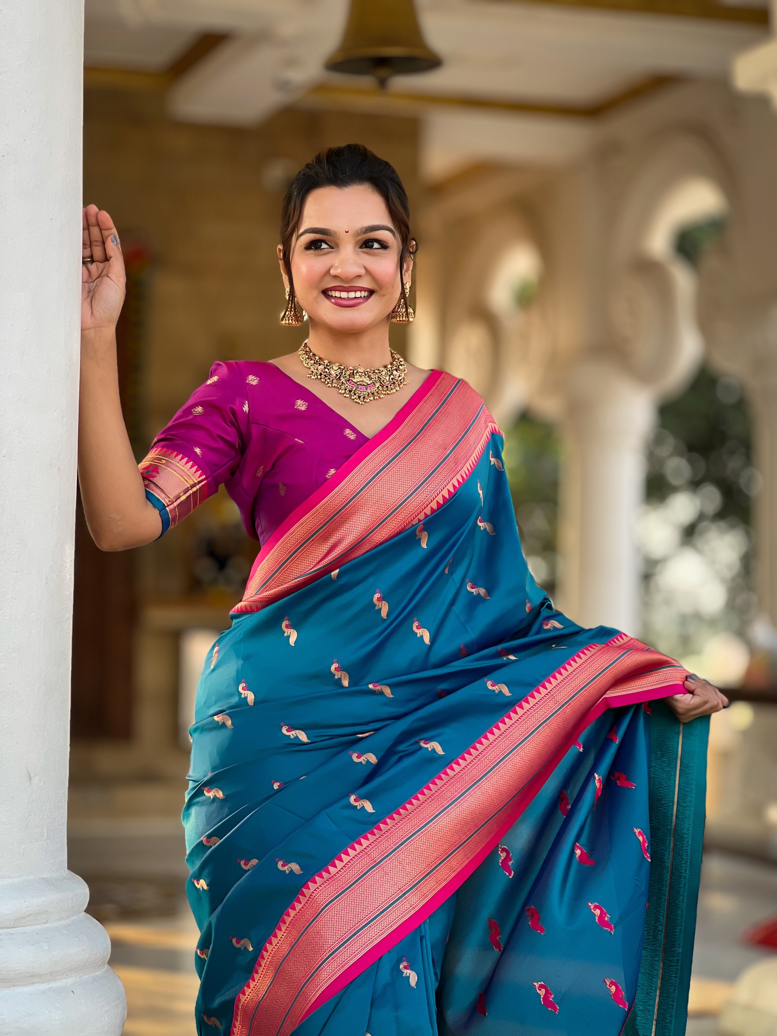 Vedant Vastram Soft Litchi Silk Paithani Jacquard Saree - Skyblue