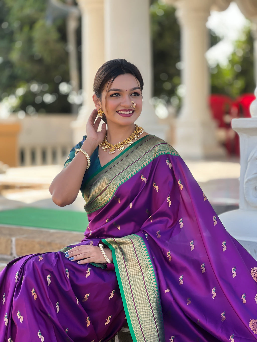 Vedant Vastram Soft Litchi Silk Paithani Jacquard Saree - Wine