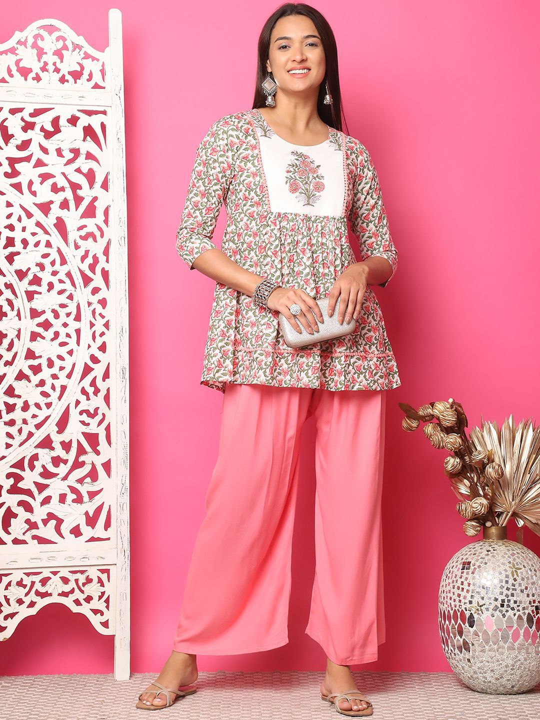 TAG 7 Women Flared Solid Palazzos