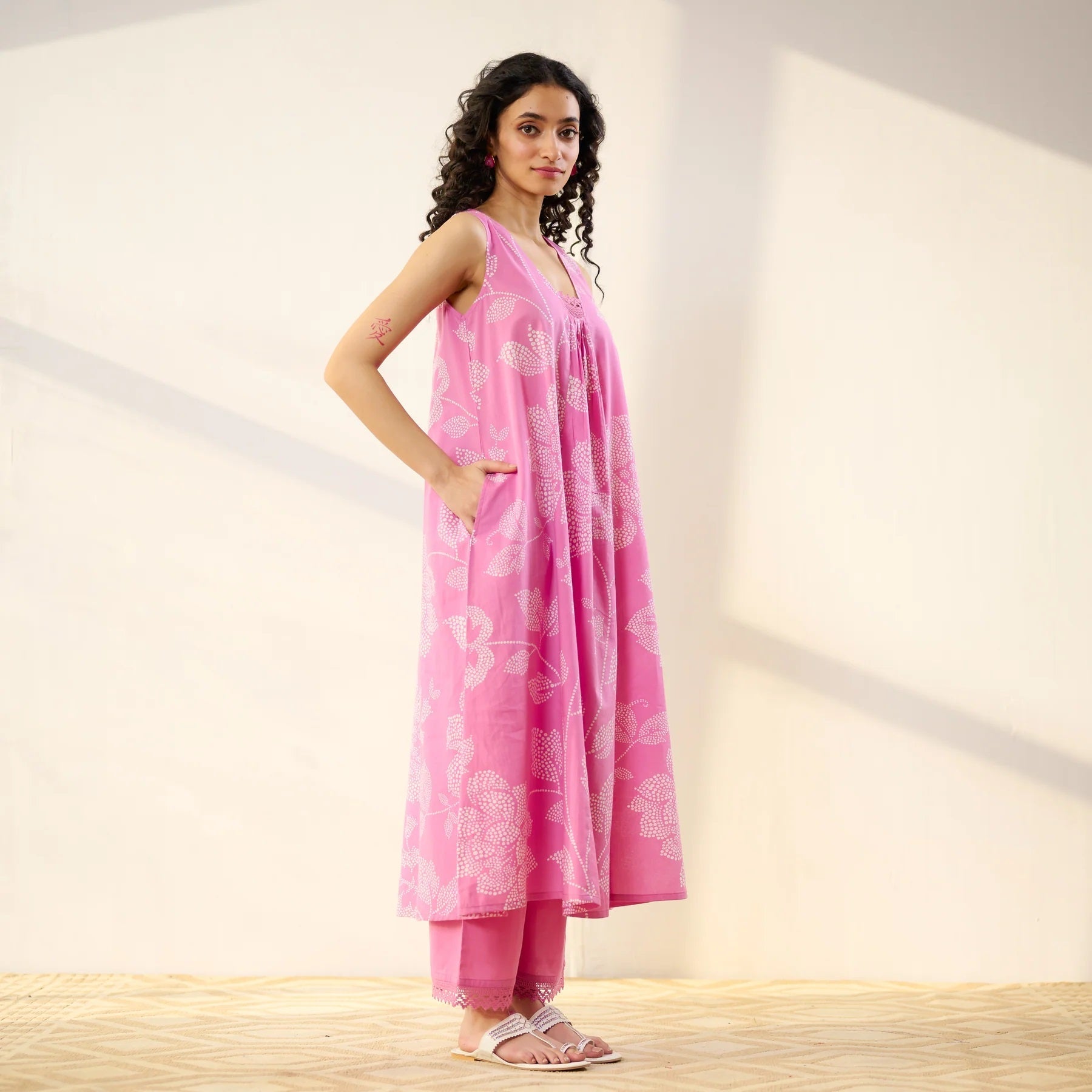 Pimu Women Floral Printed Pleated Pure Cotton Kurta with Palazzos-Pink