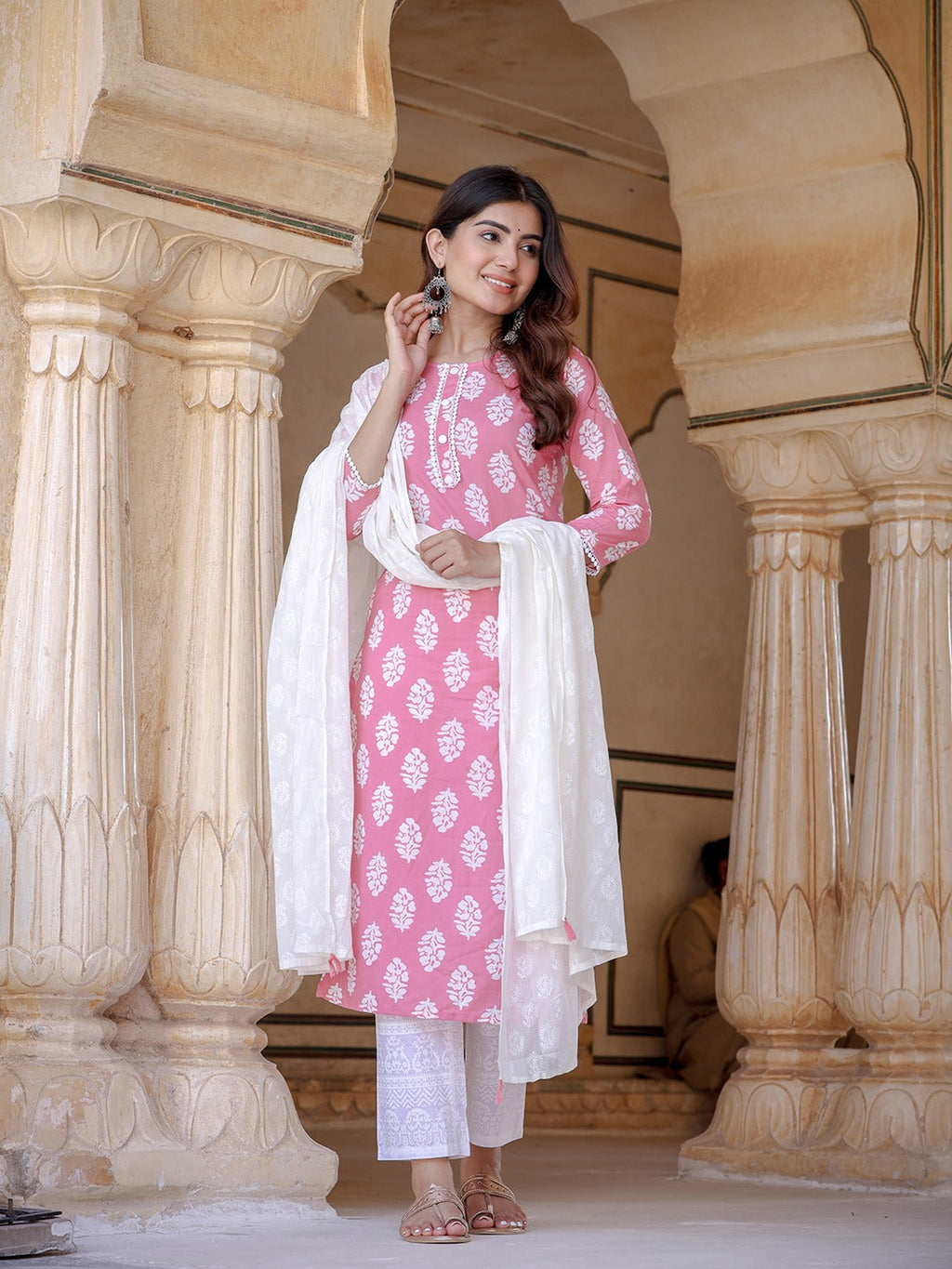 Yufta Pink Ethnic Motifs Printed Dupatta Set - Distacart