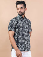 Miravan Men's Pure Cotton Black Floral Printed Half Sleeve Slim Fit Shirt