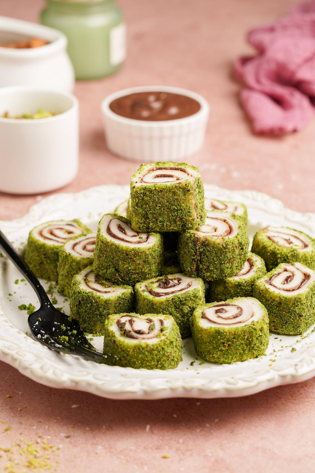 Gourmet Baklava Pista Nutella Delight - Distacart