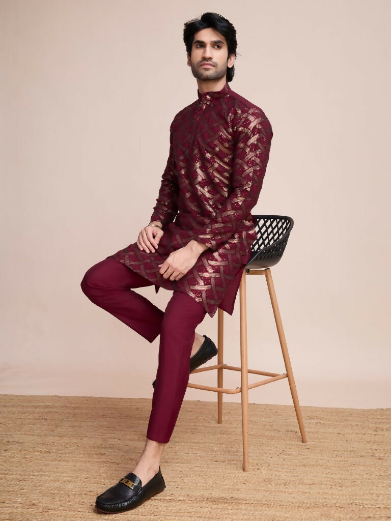 Vastranavya Traditional Festival Wear Pure Silk Thread & Sequence Embroidered Work Kurta