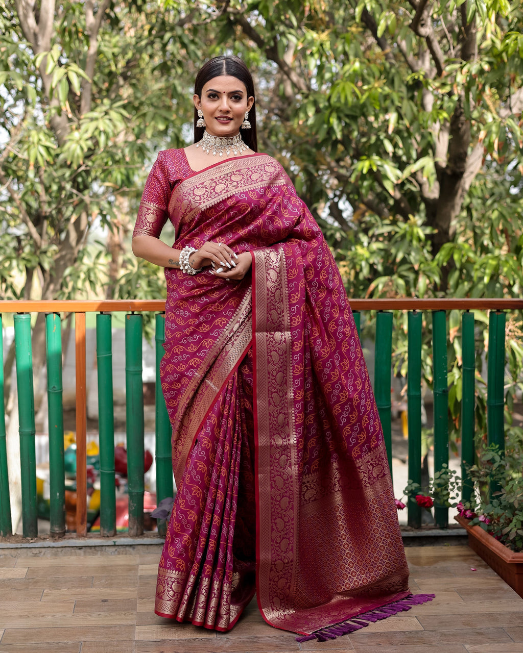 Lorenvalley Premium Bandhej Patola Silk Sarees with kanchi Borders and Contrast Zari Weaving borders Saree - Purple