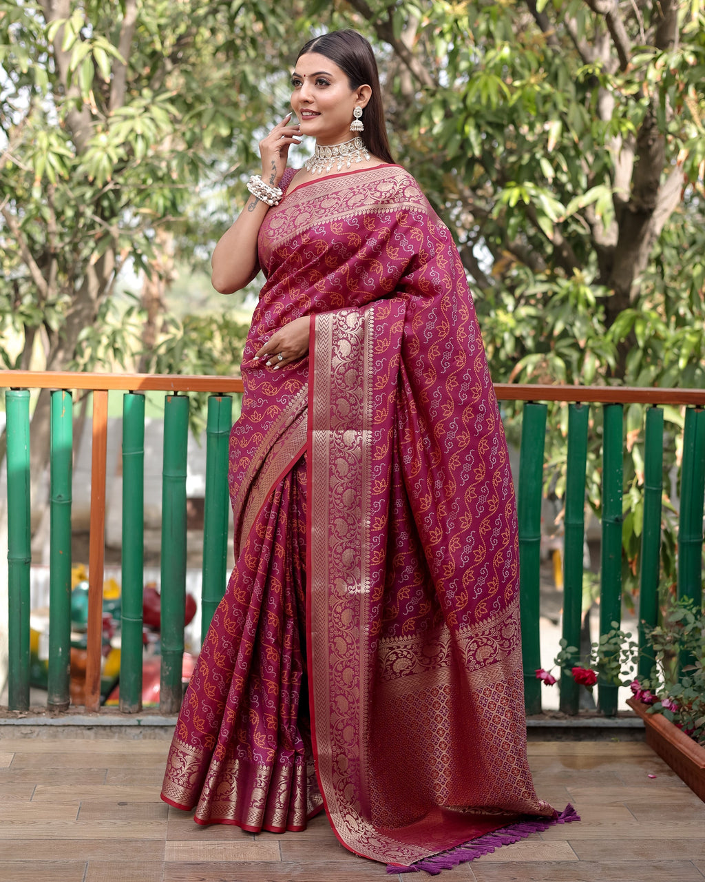 Lorenvalley Premium Bandhej Patola Silk Sarees with kanchi Borders and Contrast Zari Weaving borders Saree - Purple