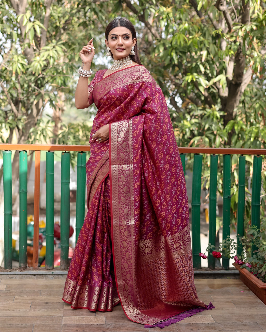 Lorenvalley Premium Bandhej Patola Silk Sarees with kanchi Borders and Contrast Zari Weaving borders Saree - Purple