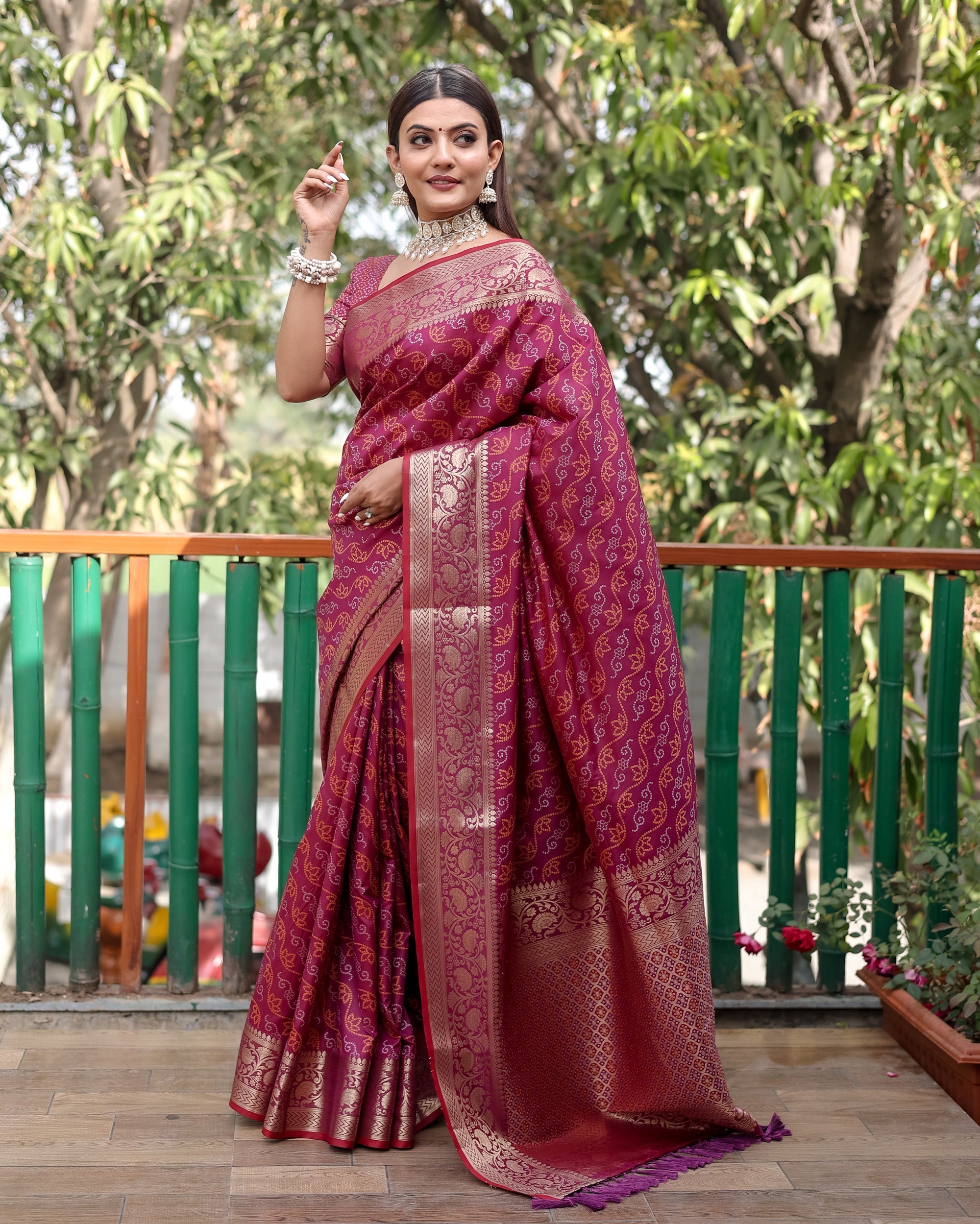 Lorenvalley Premium Bandhej Patola Silk Sarees with kanchi Borders and Contrast Zari Weaving borders Saree - Purple