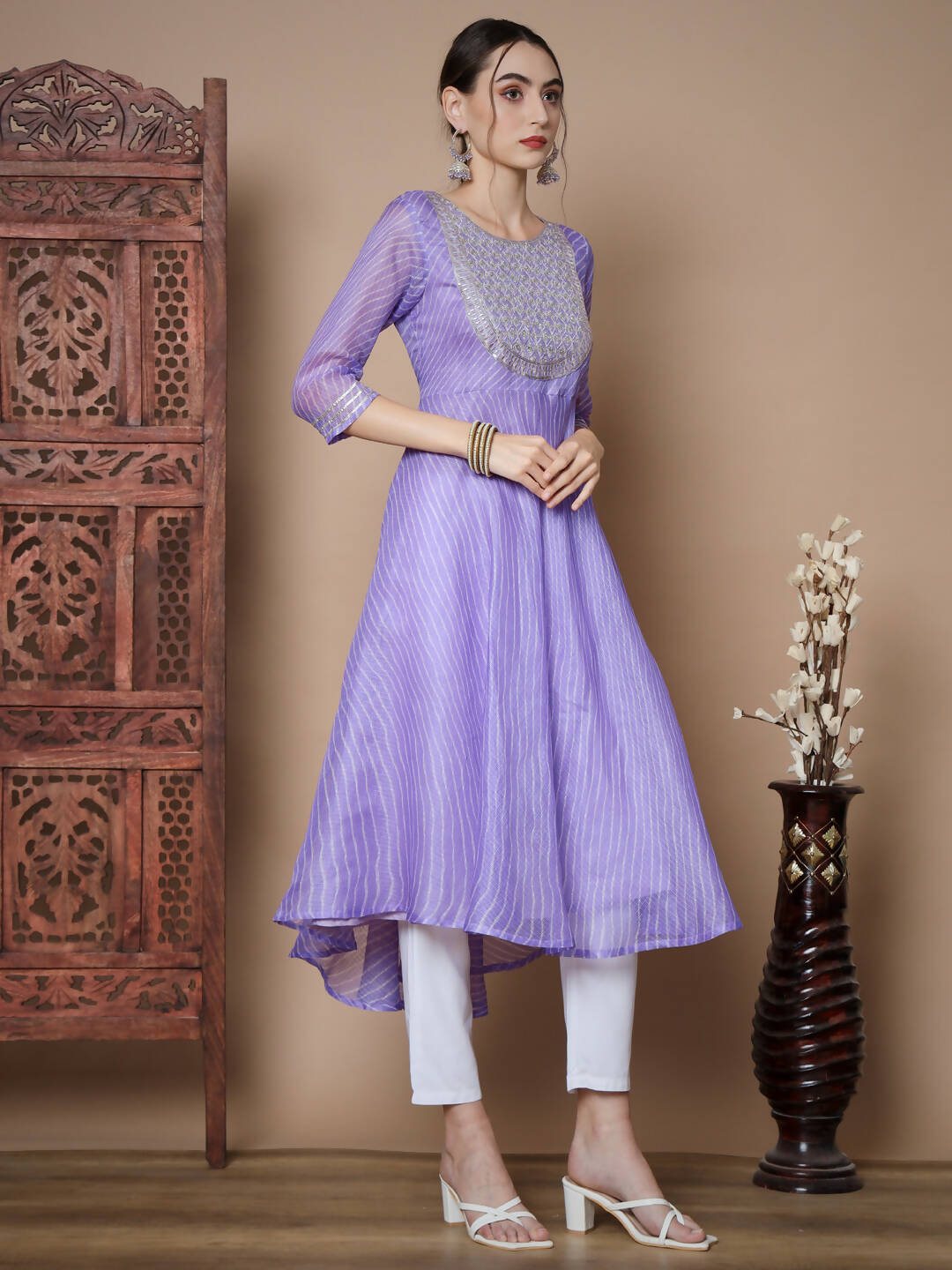 Myshka Women's Purple Anarkali Kurta