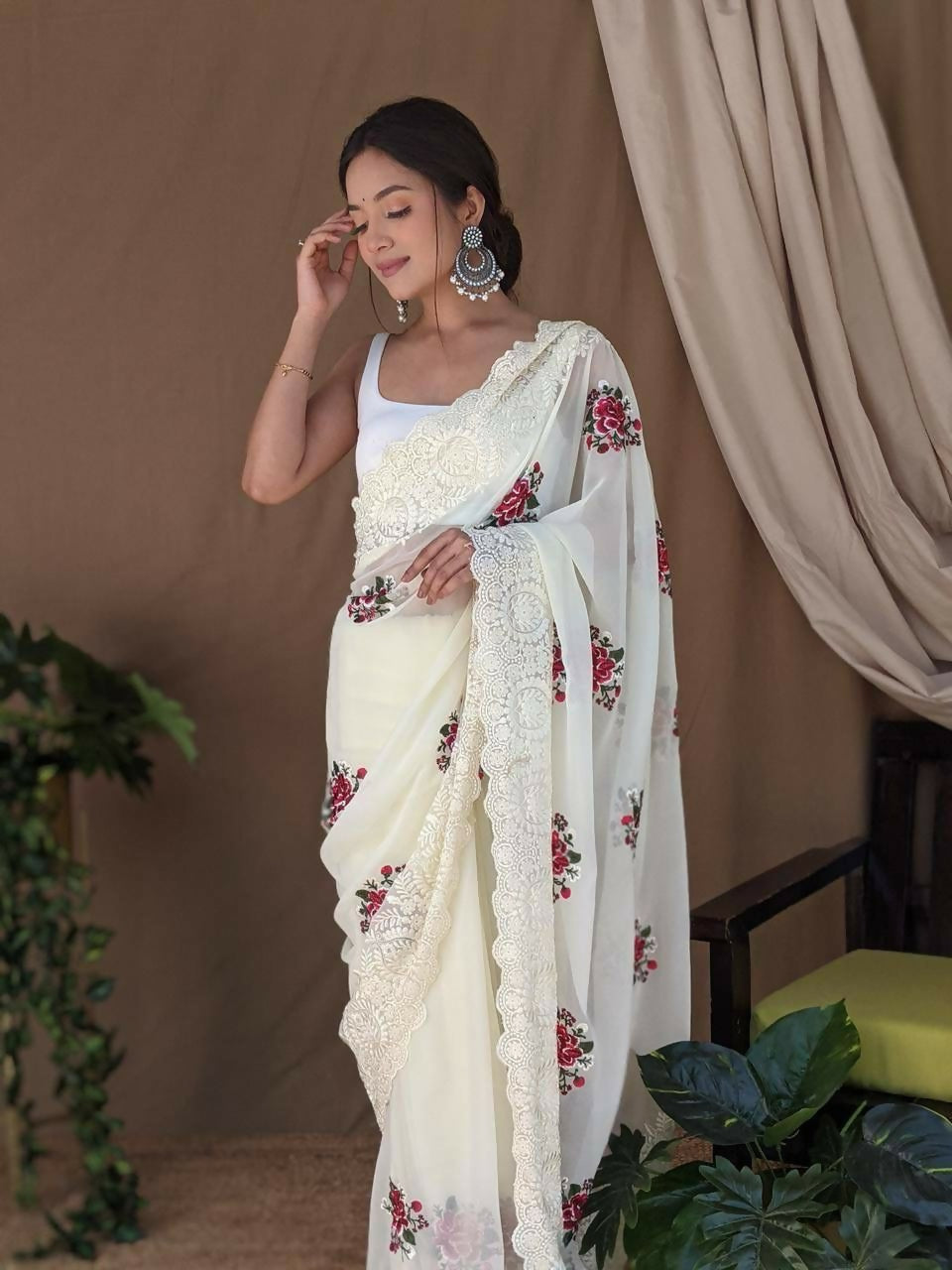 Vamsee Fana Off White Georgette Silk Saree
