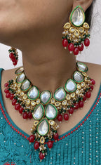 Joban Fashion Hand Made High Quality Gold Plated Base Metal Alloy Kundan Stone Studded Kundan Jewellery Set
