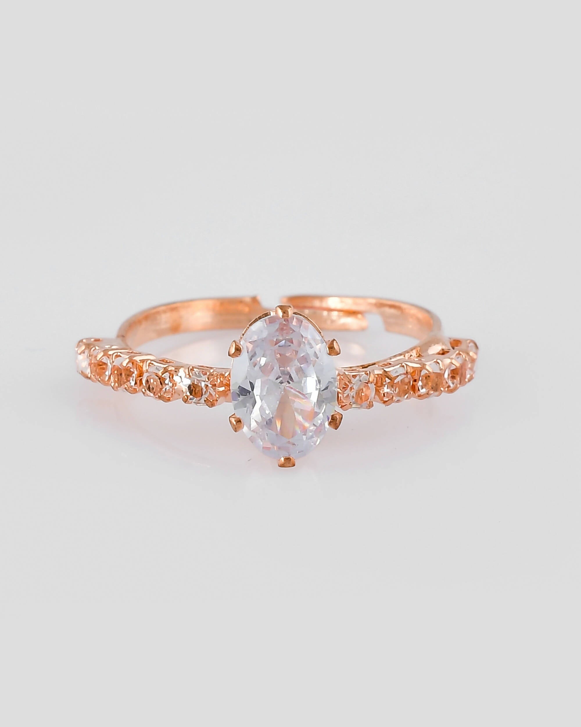 VOJ white CZ-detail Stainless Steel Cubic Zirconia Gold-Polished adjustable finger Ring