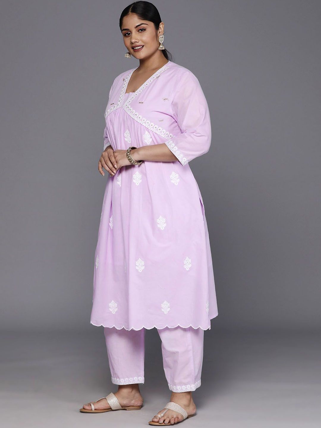 Sztori Plus Size Floral Embroidered Pure Cotton Anarkali Kurta & Trousers With Dupatta - Distacart
