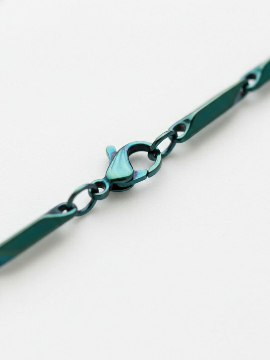 NVR Men's Handcrafted Green Rhodium Plated Chain - Distacart