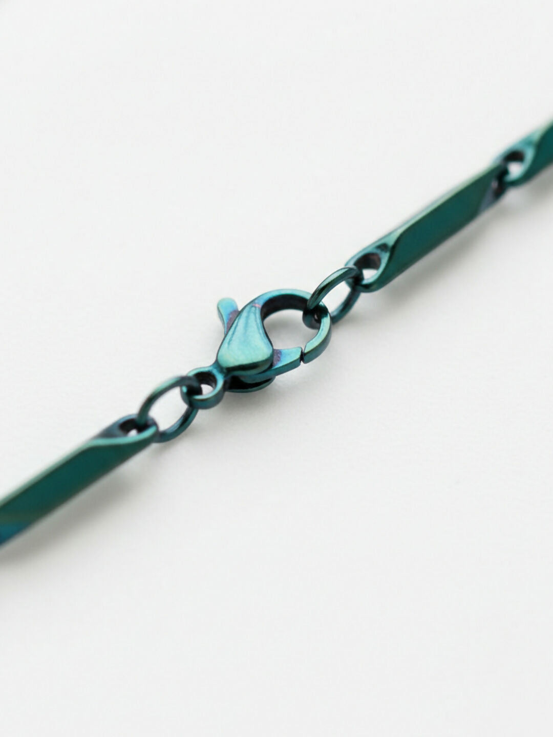 NVR Men's Handcrafted Green Rhodium Plated Chain - Distacart