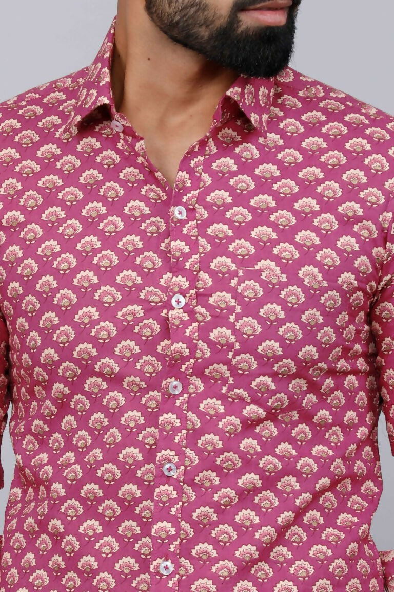 Miravan Men's Pink Regular Fit Floral Printed Cotton Casual Shirt