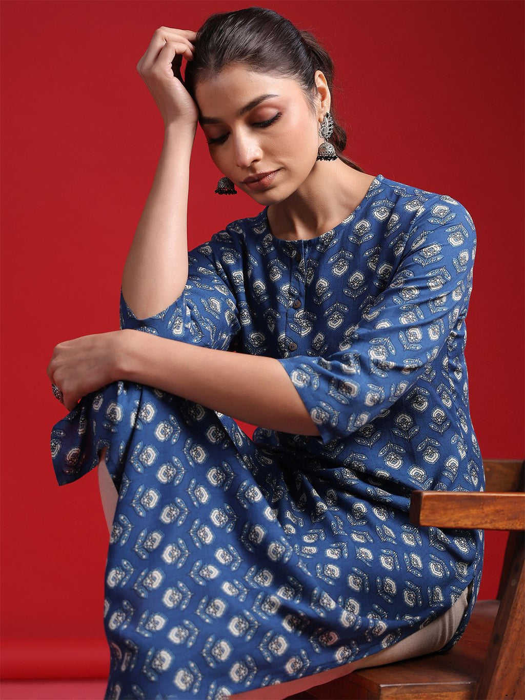 Indo Era Women Geometric Printed Thread Work Kurta - Distacart